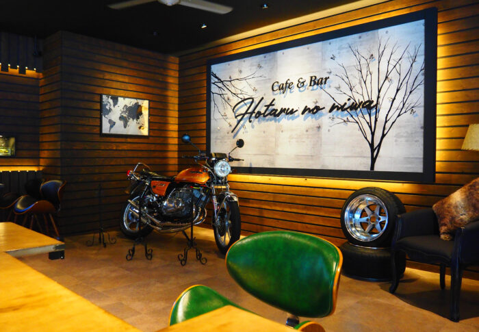 Cafe&Bar ほたるの庭｜完成度の高いセルフリノベのcafe