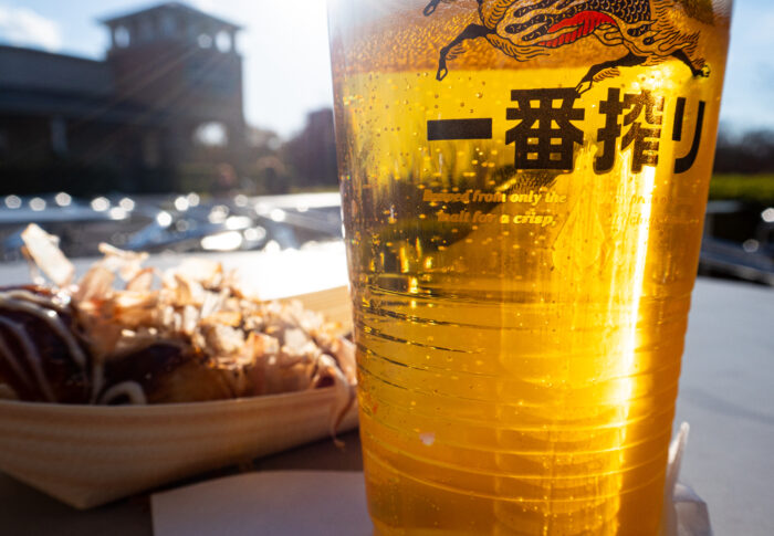 『御殿場プレミアムアウトレット』｜たこ焼き＆ビールでちょい飲み