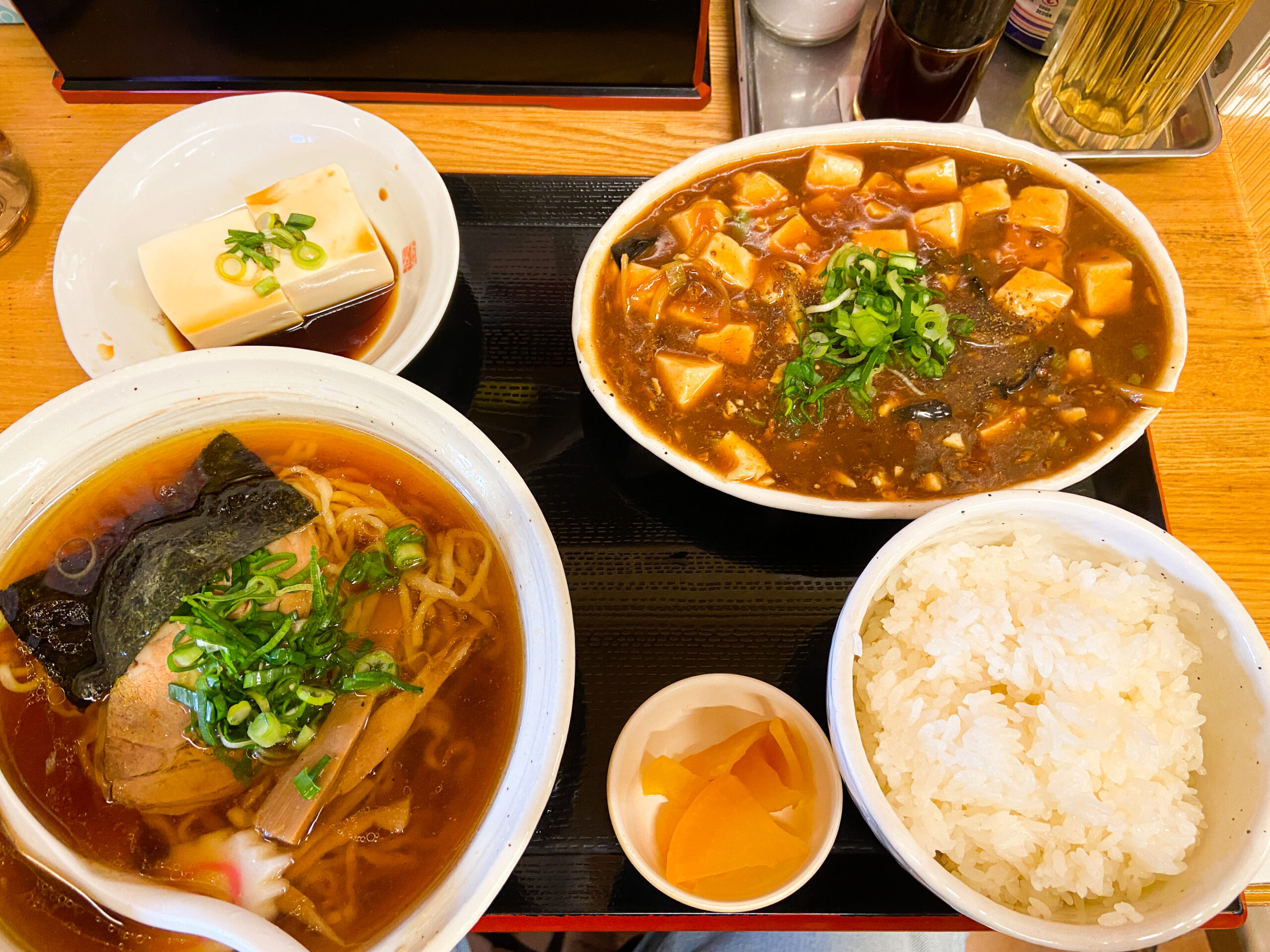 拉麺忠次朗 麻婆豆腐ラーメンセット