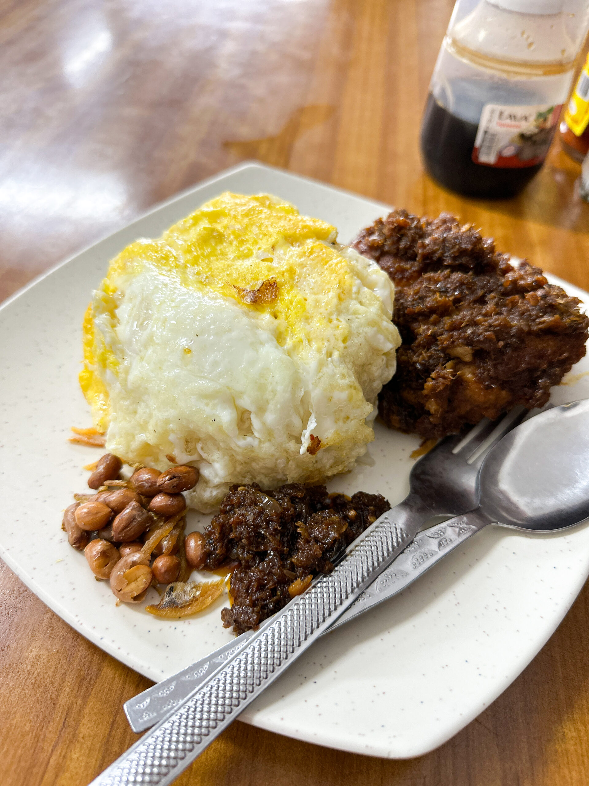 レンダンアヤムとナシレマッのセット