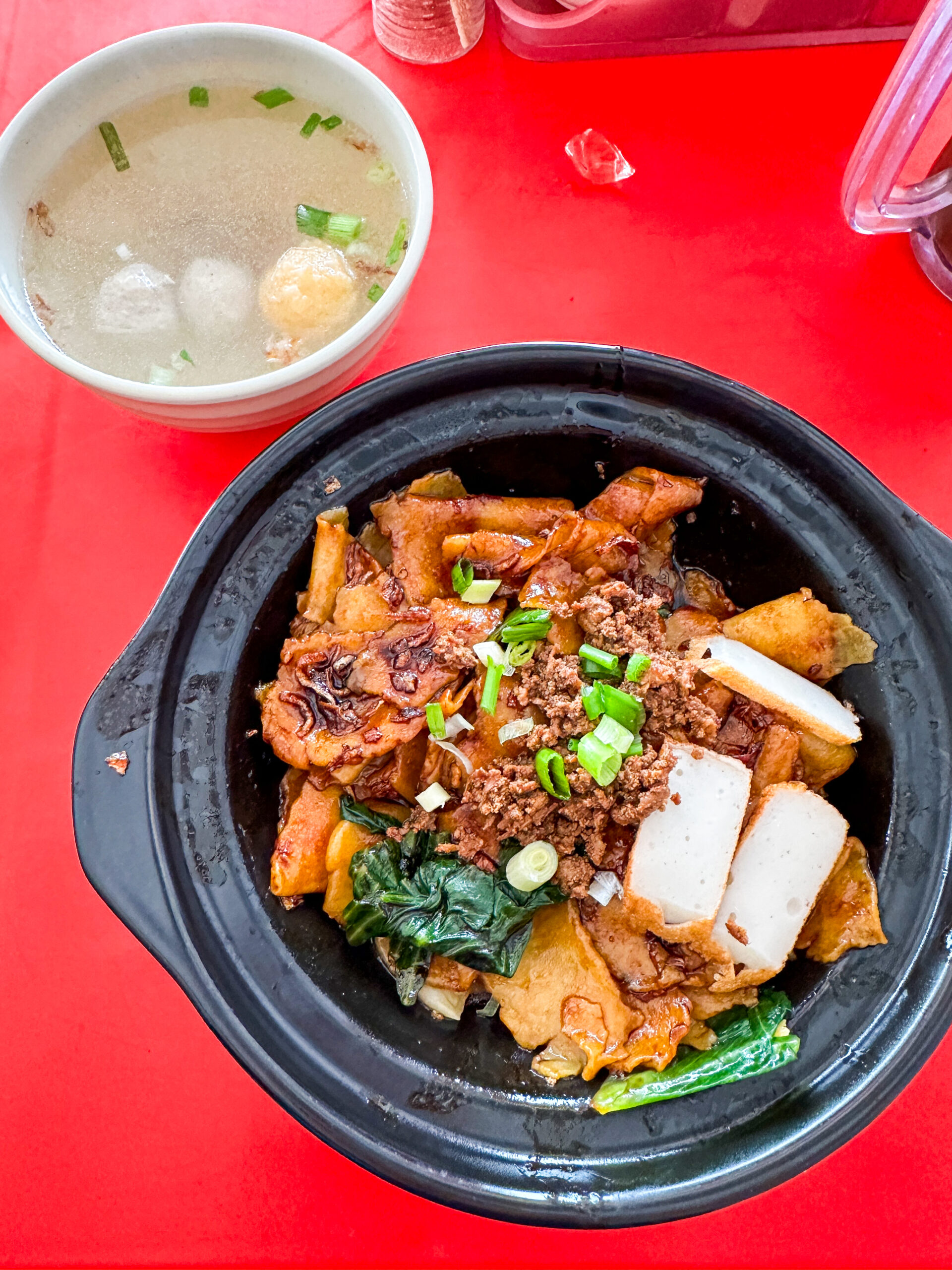 マレーシアの人気麺料理、「面粉糕(ミィエンフェンガオ)」のドライ(干捞)スタイル