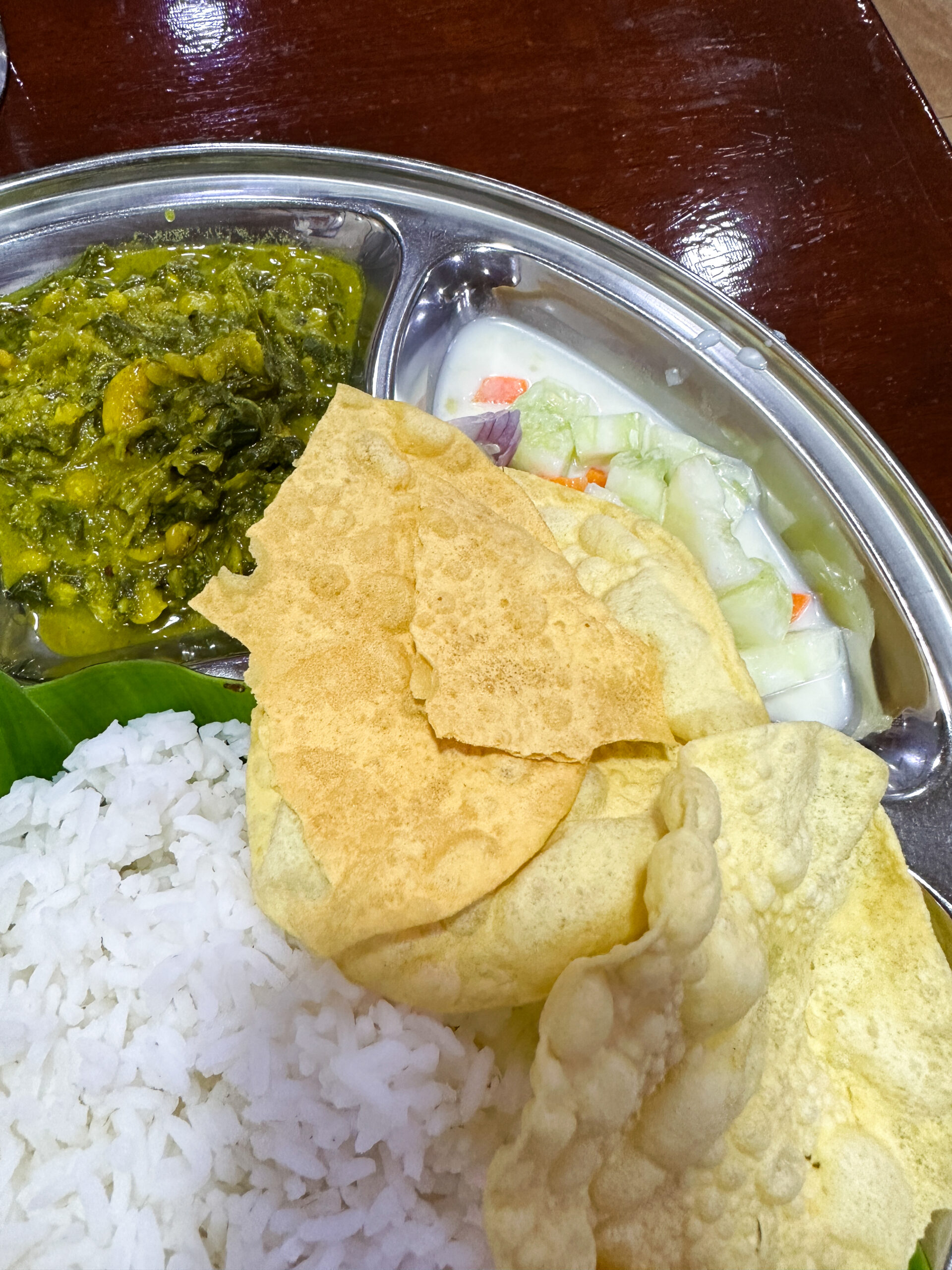 マレーシアのバナナリーフ料理