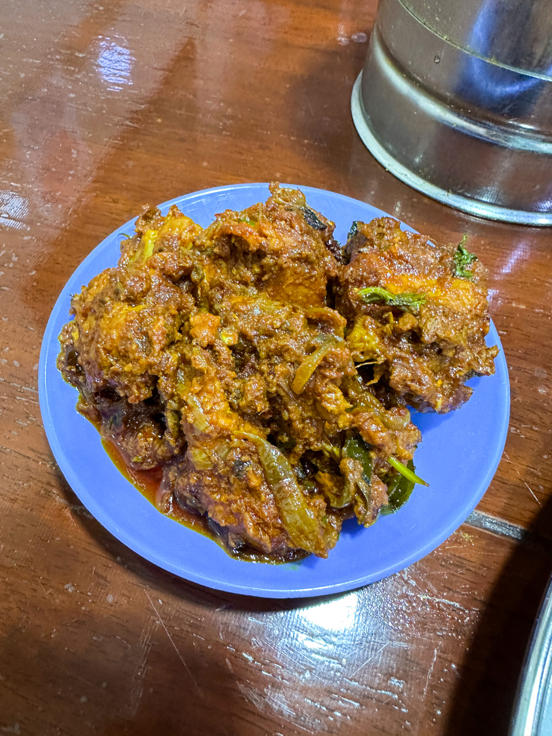 マサラチキンとカレー料理