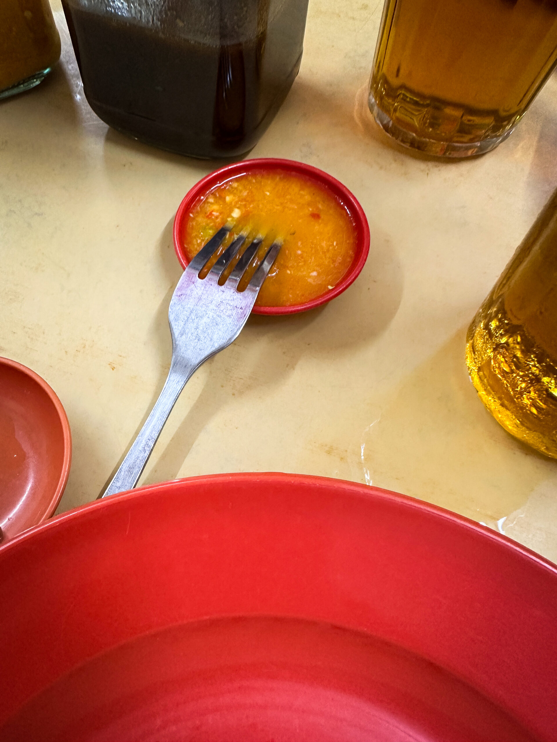 「マレーシア チキンライス チリソース
