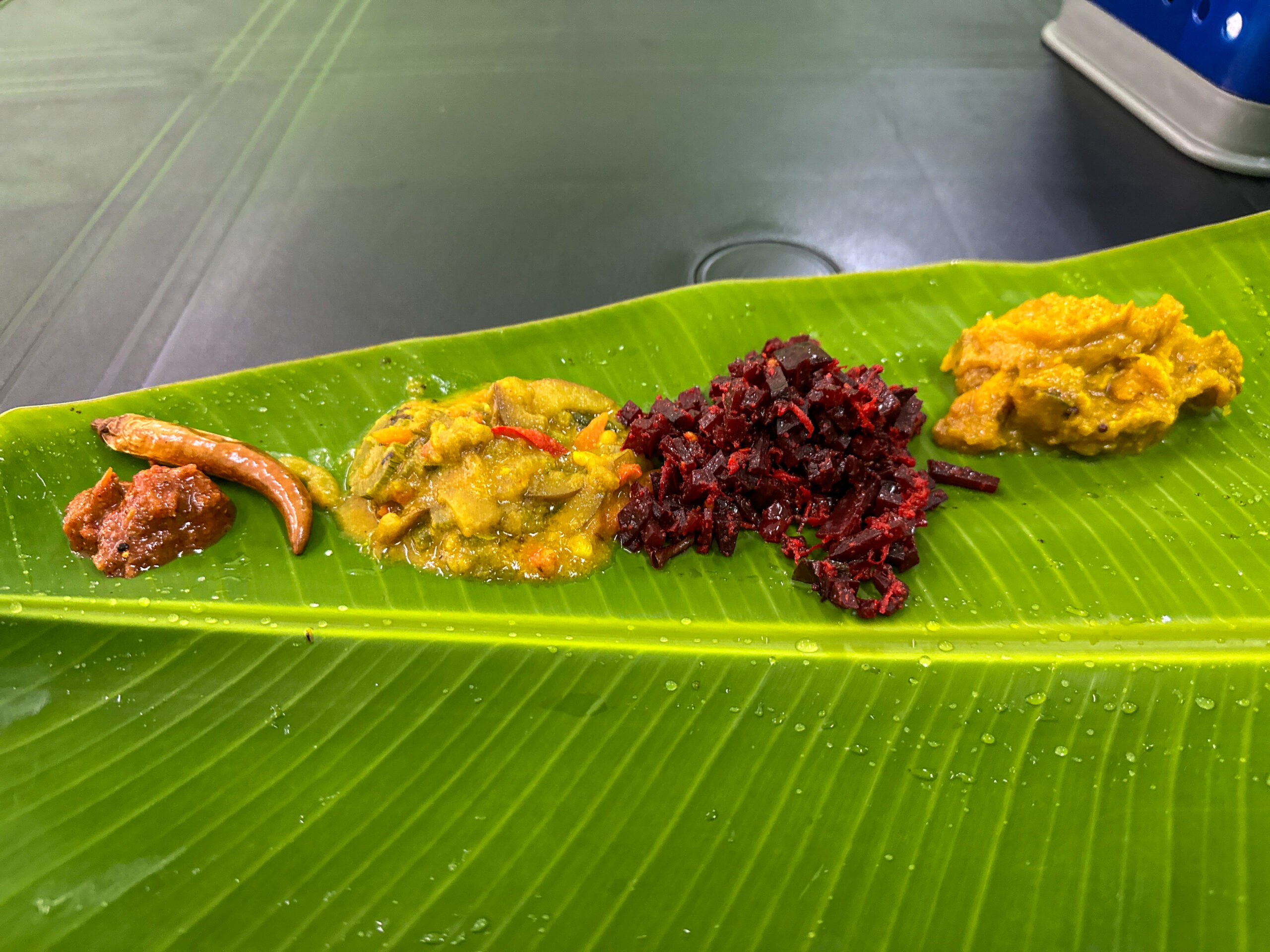 マレーシアのバナナリーフ料理