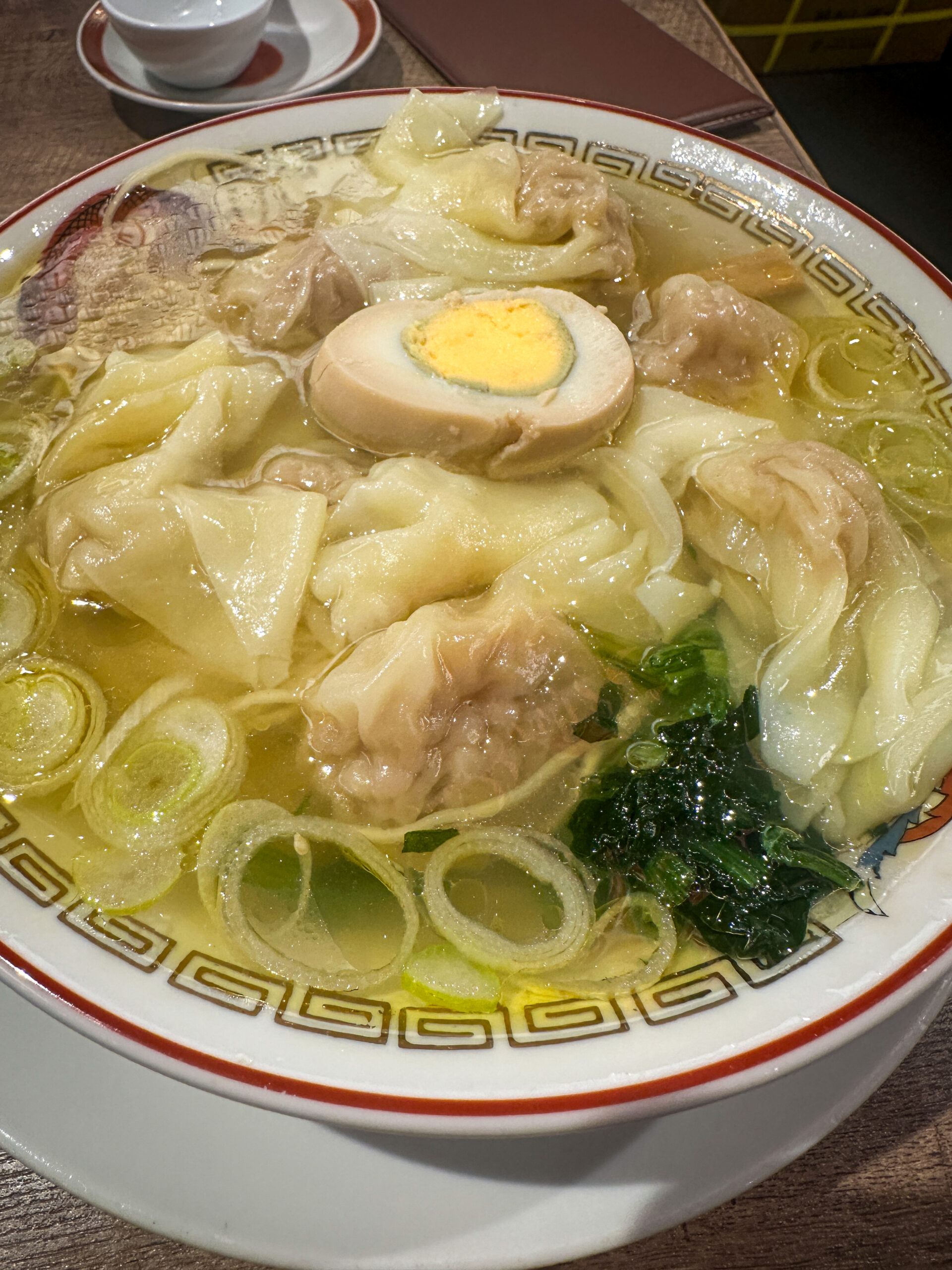 「広州市場 ランチ雲呑麺 塩」