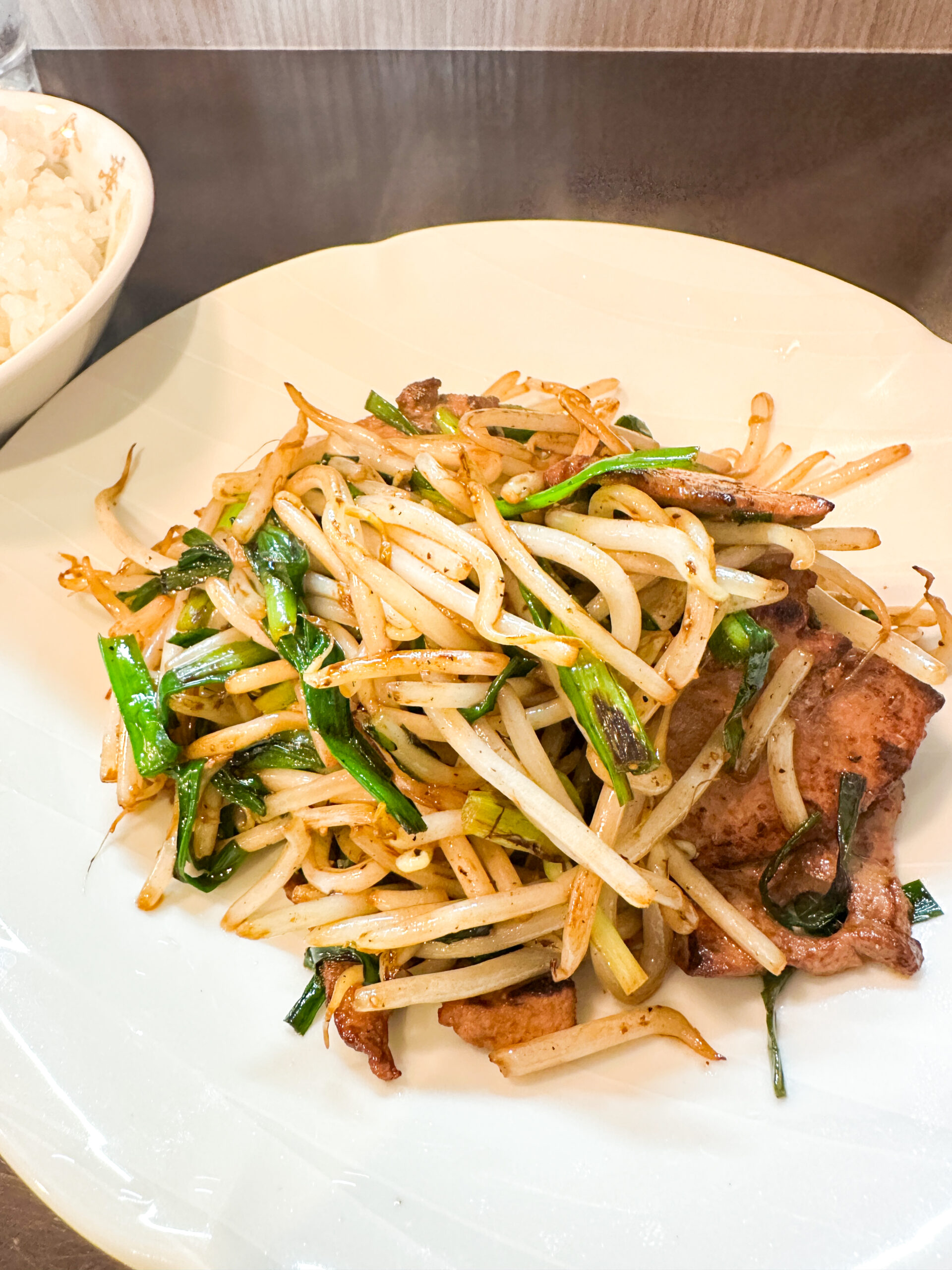 宇佐美の中華料理店 金華のレバニラ炒め