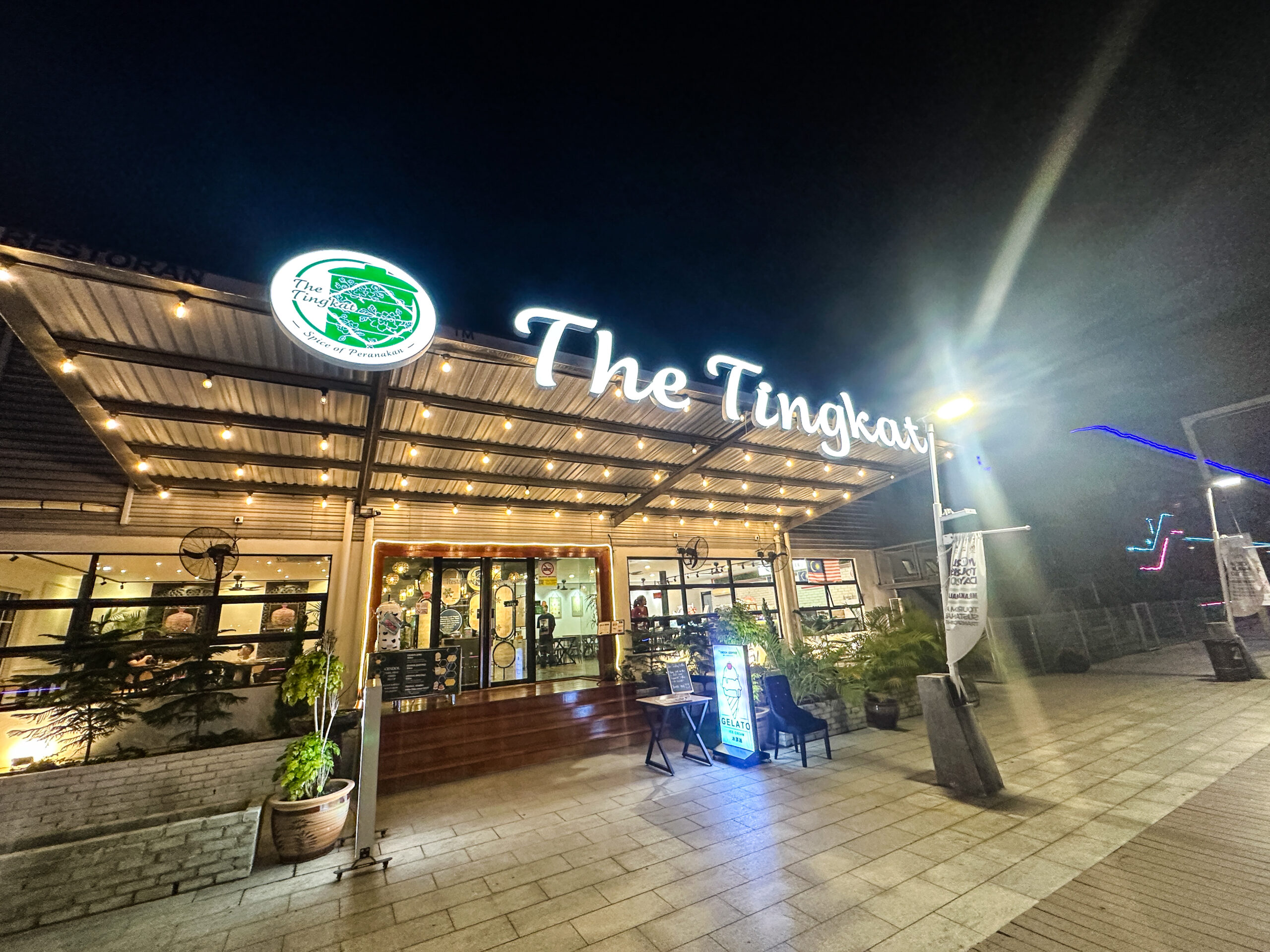 マラッカ The TingKat Nyonya Restaurant 外観
