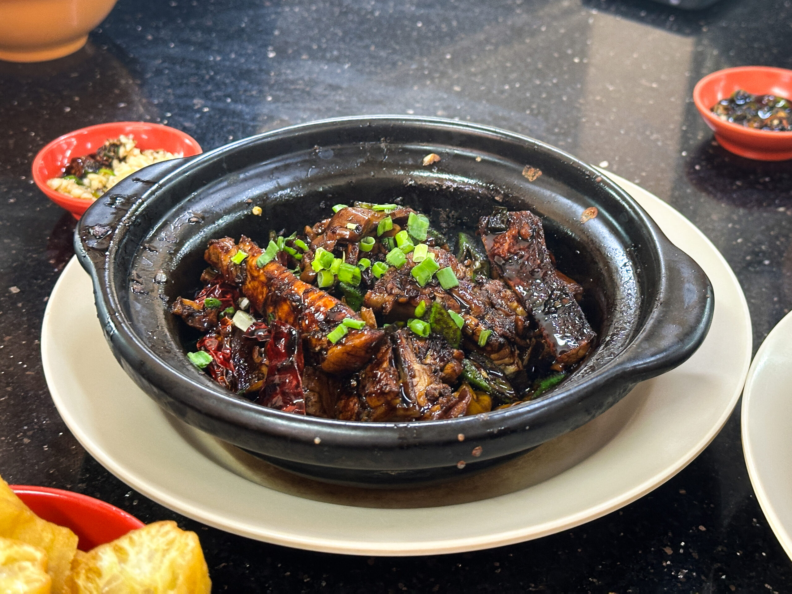 マレーシア式干肉骨茶（ドライ肉骨茶）