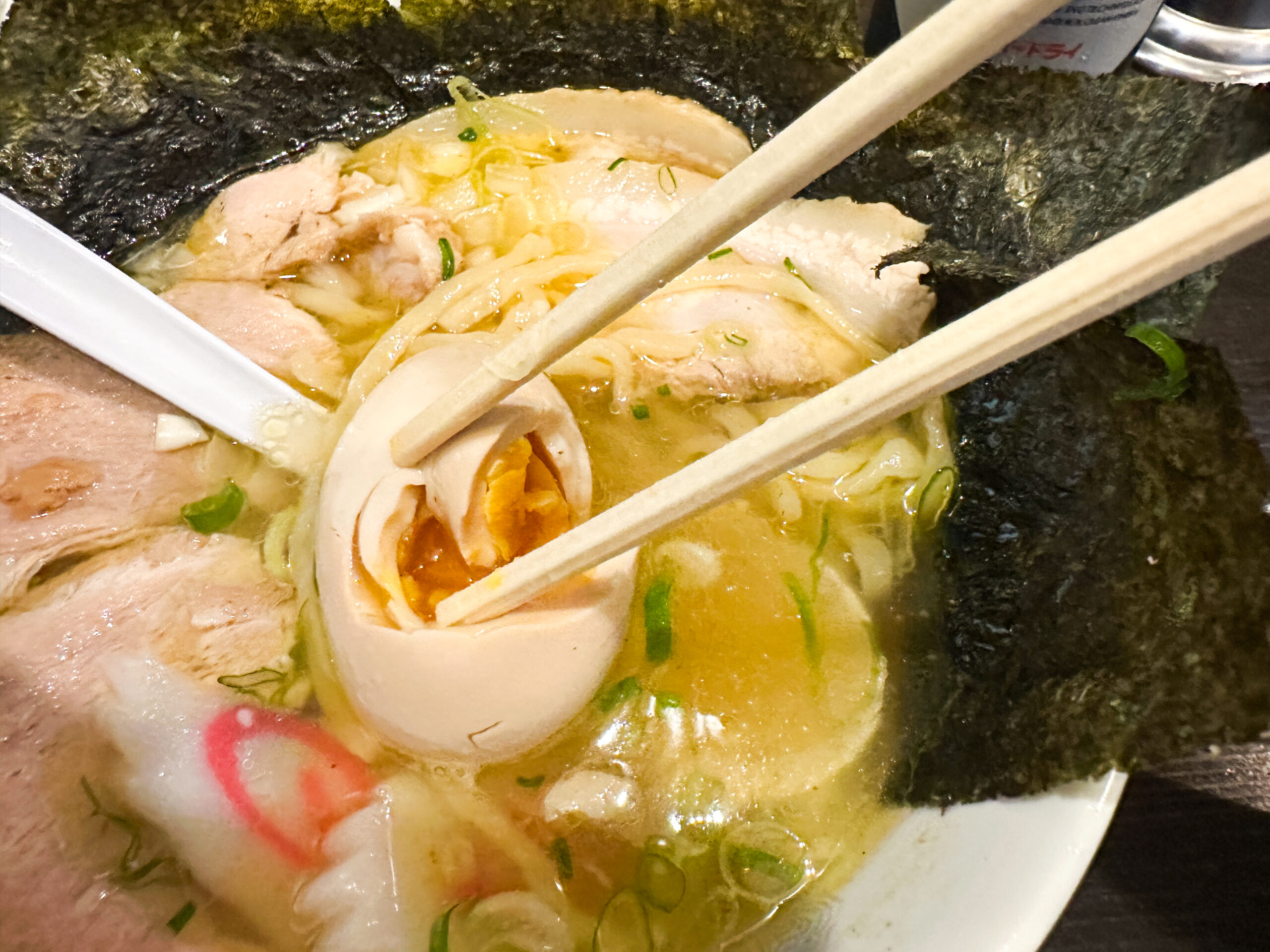 手打ちラーメンの味玉