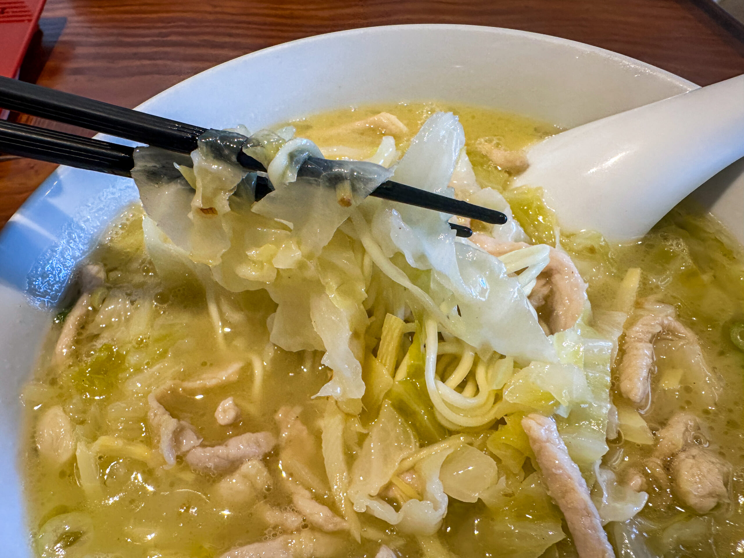 豚肉とザワークラウトの旨煮そば